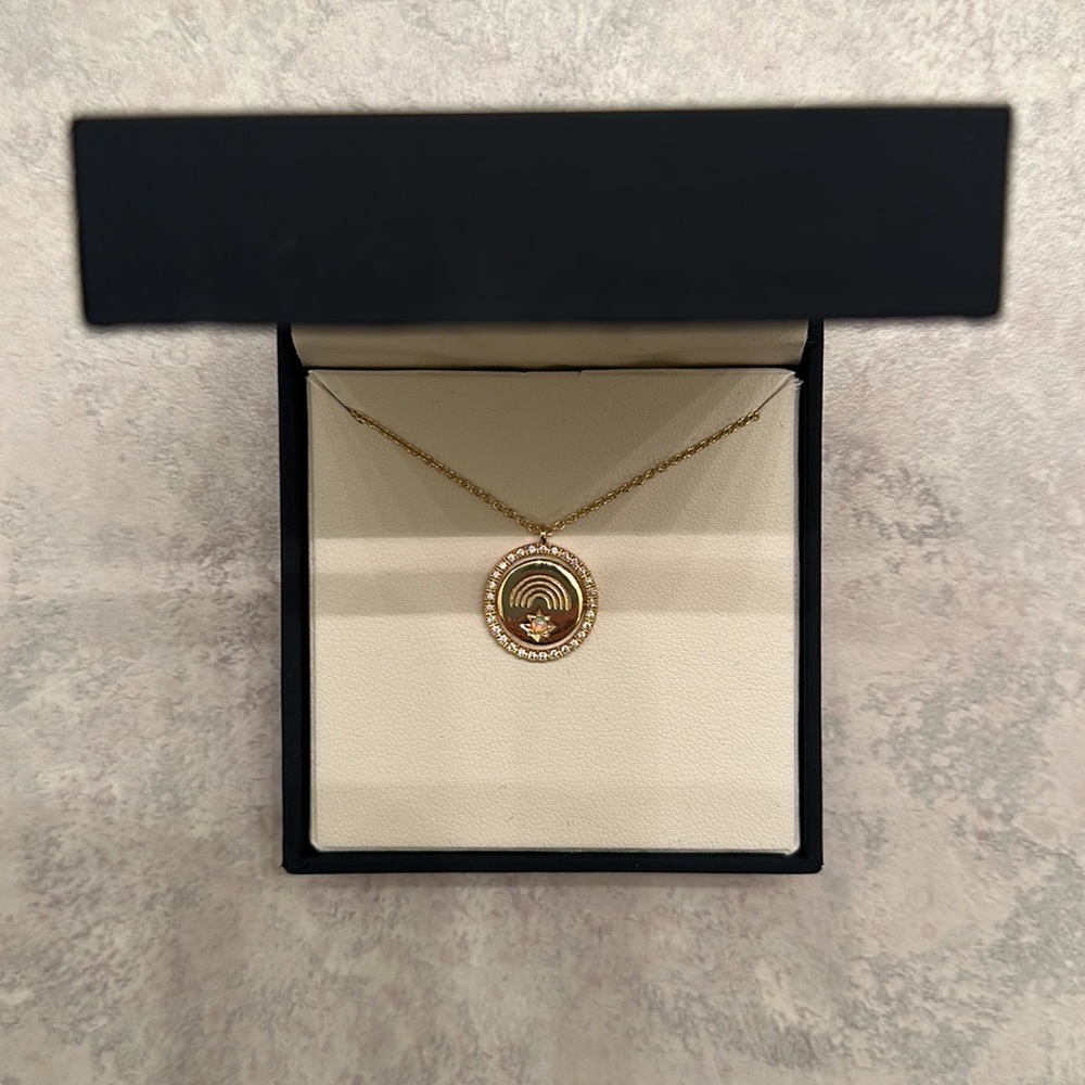 Argento Vivo Sterling Silver pendent necklace. Sterling silver with gold plated.